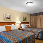 Beachfront Studio With Heated Pool