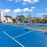 The Links