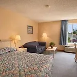 Super 8 North Myrtle Beach/Barefoot Landing Area