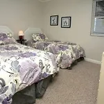 Units At Palmwood Villas By Elliott Beach Rentals