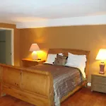 Oceans By Elliott Beach Rentals
