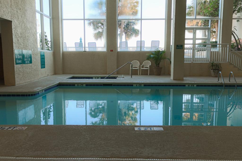 Ocean Drive And Golf Resort
