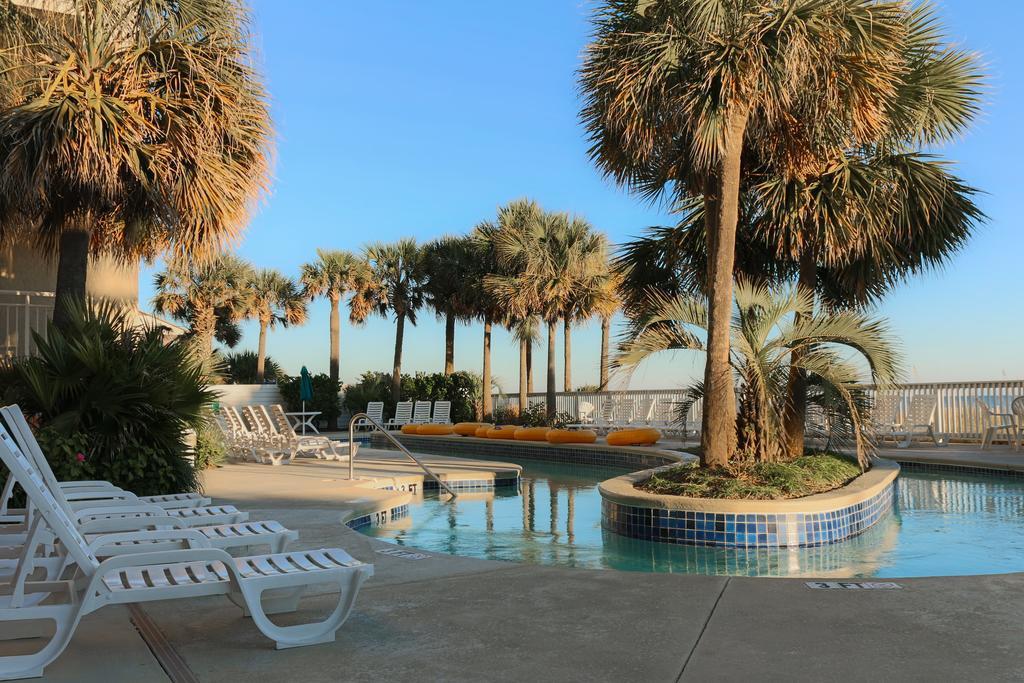 Ocean Drive And Golf Resort
