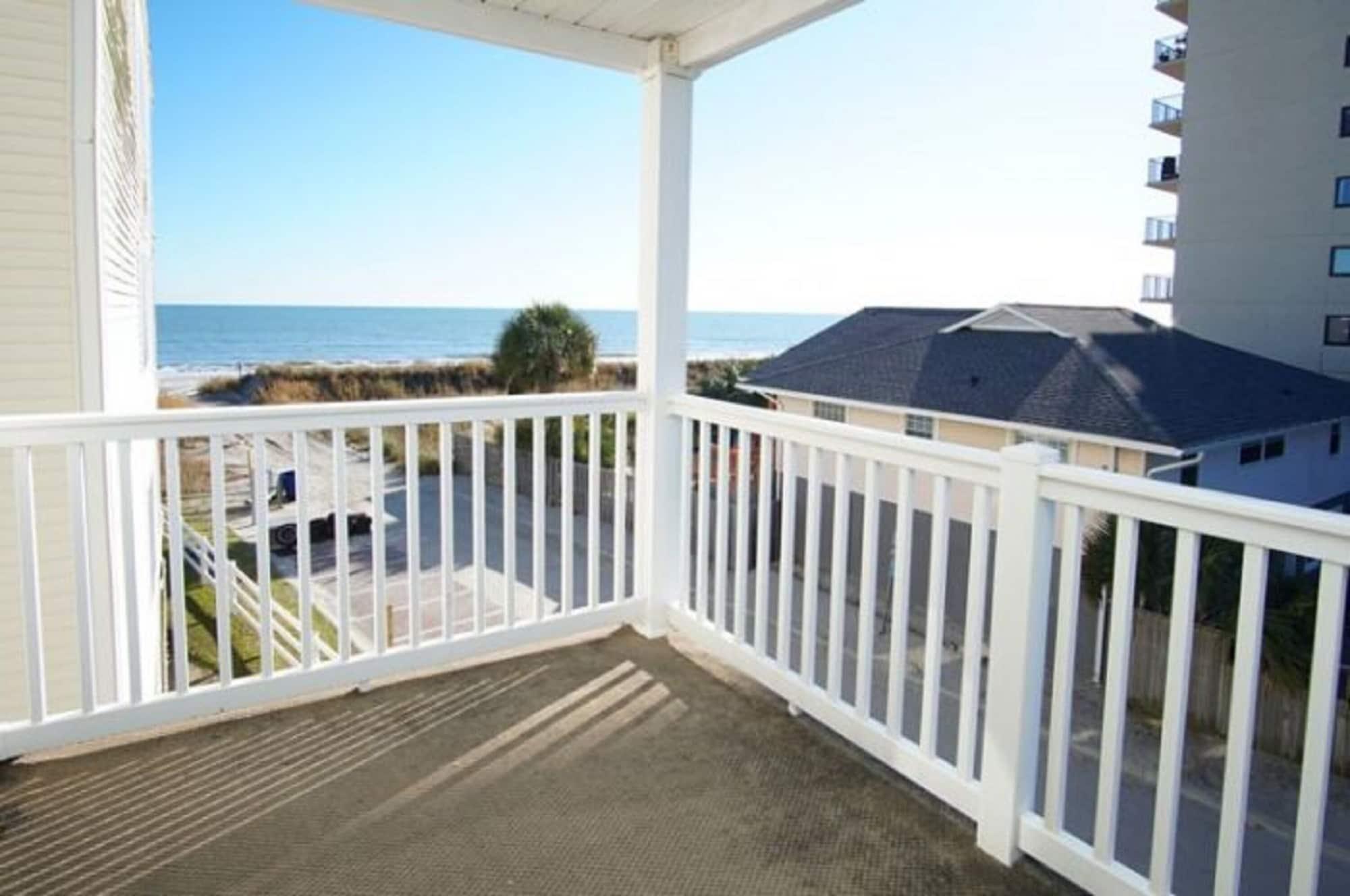 Hotel Units At Ocean Pier Iv By Elliott North Myrtle Beach