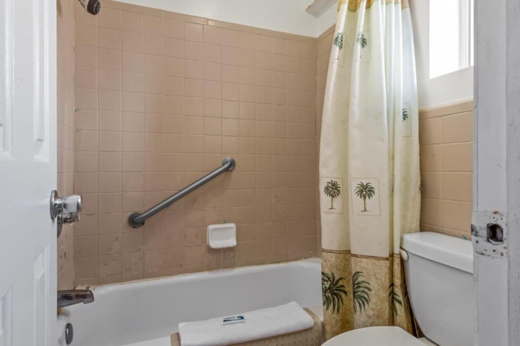 Apartment Beachfront Studio With Heated Pool North Myrtle Beach