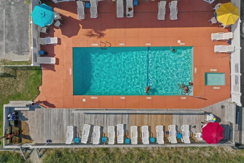 Beachfront Studio With Heated Pool * North Myrtle Beach
