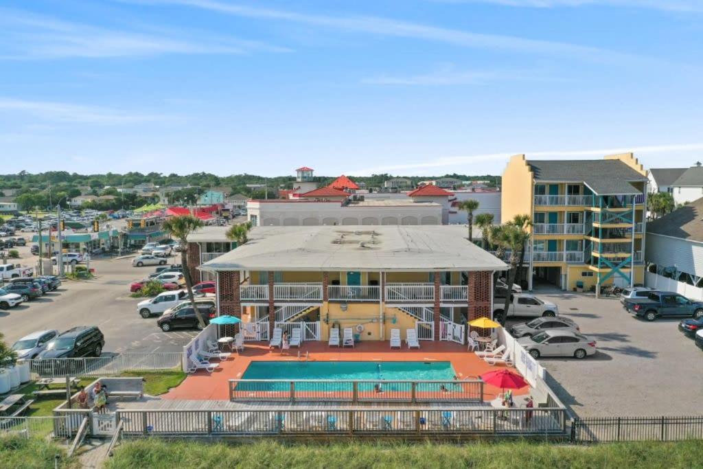 Apartment Beachfront Studio With Heated Pool North Myrtle Beach