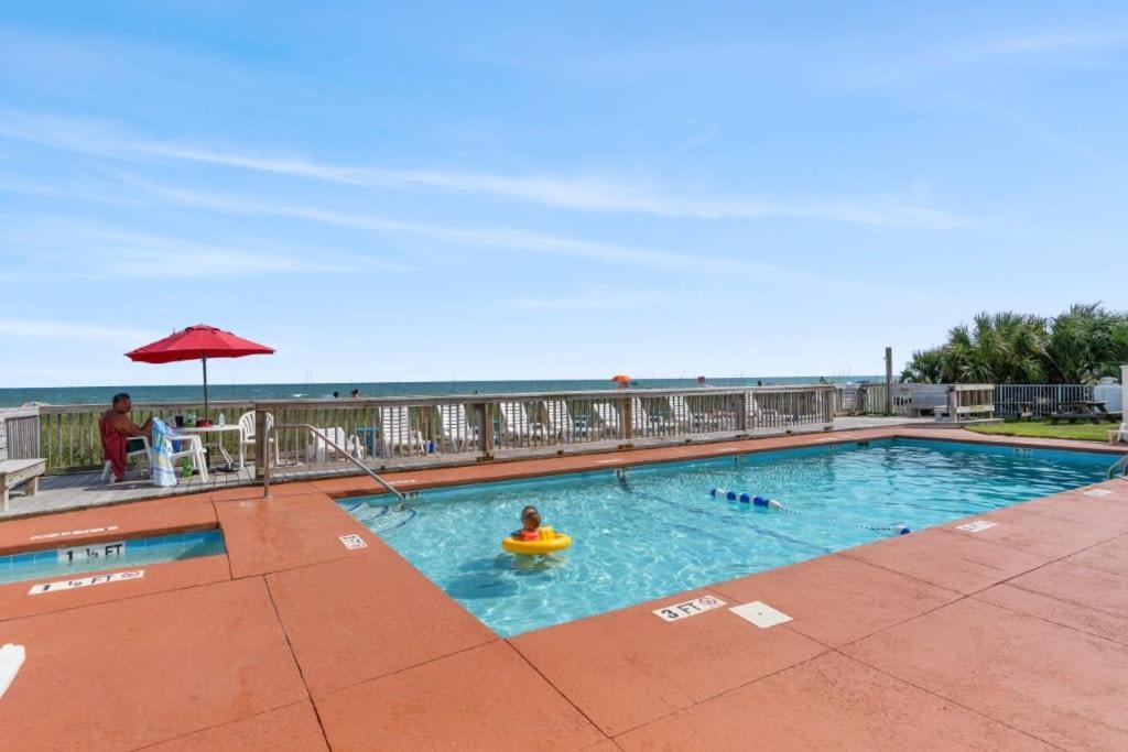 Beachfront Studio With Heated Pool