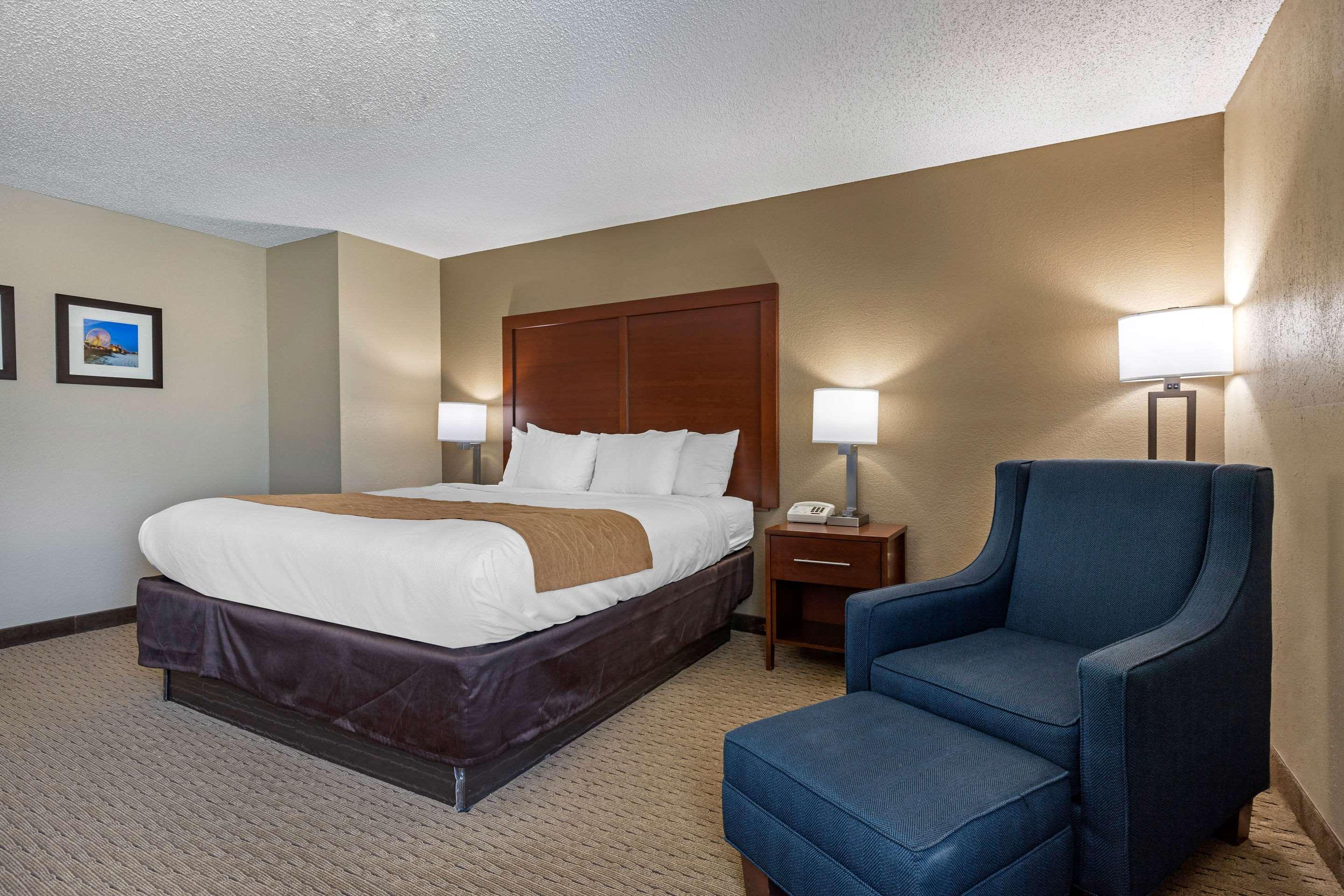 Comfort N Myrtle Barefoot Landing