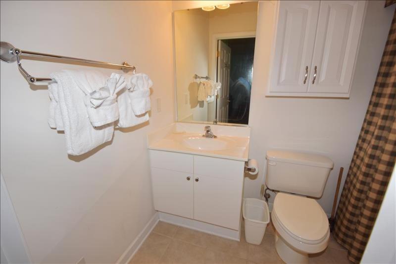 Apartment 613 River Crossing *