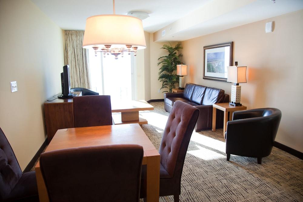 Towers At North Myrtle 3*