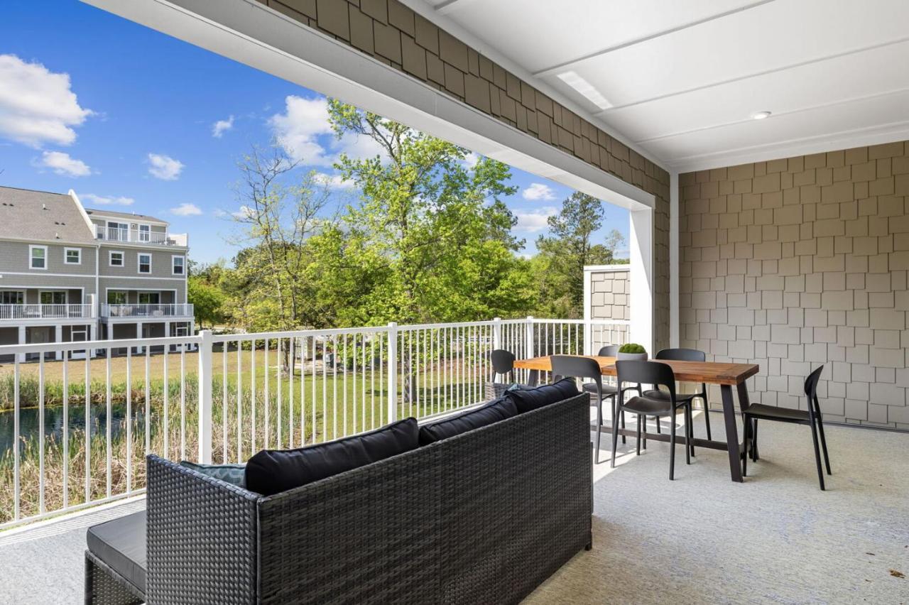 Holiday home Luxurious 3 Story Townhome! The Dye At Barefoot 402- Sleeps 12!
