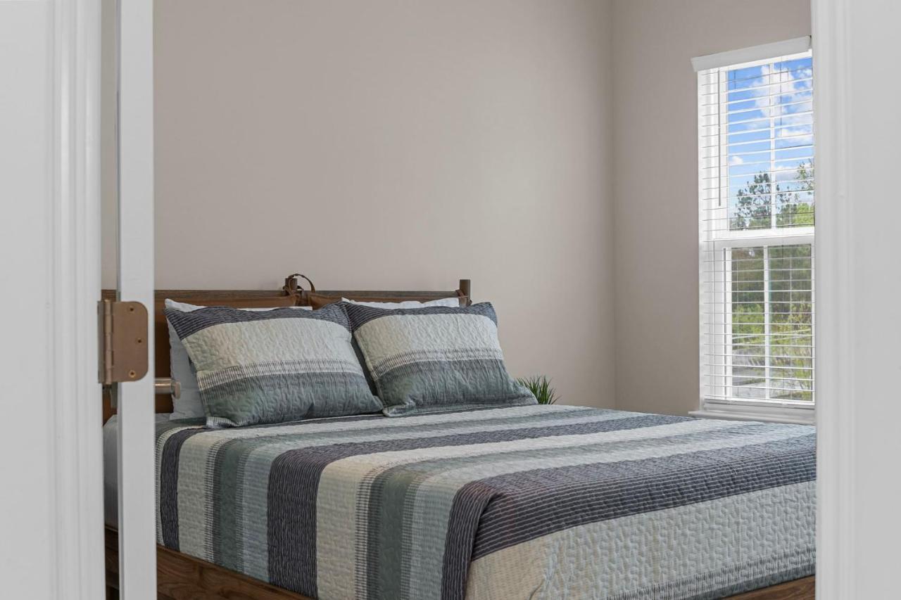 Holiday home Stunning And Spacious 4-bedroom Townhome! The Dye At Barefoot 403