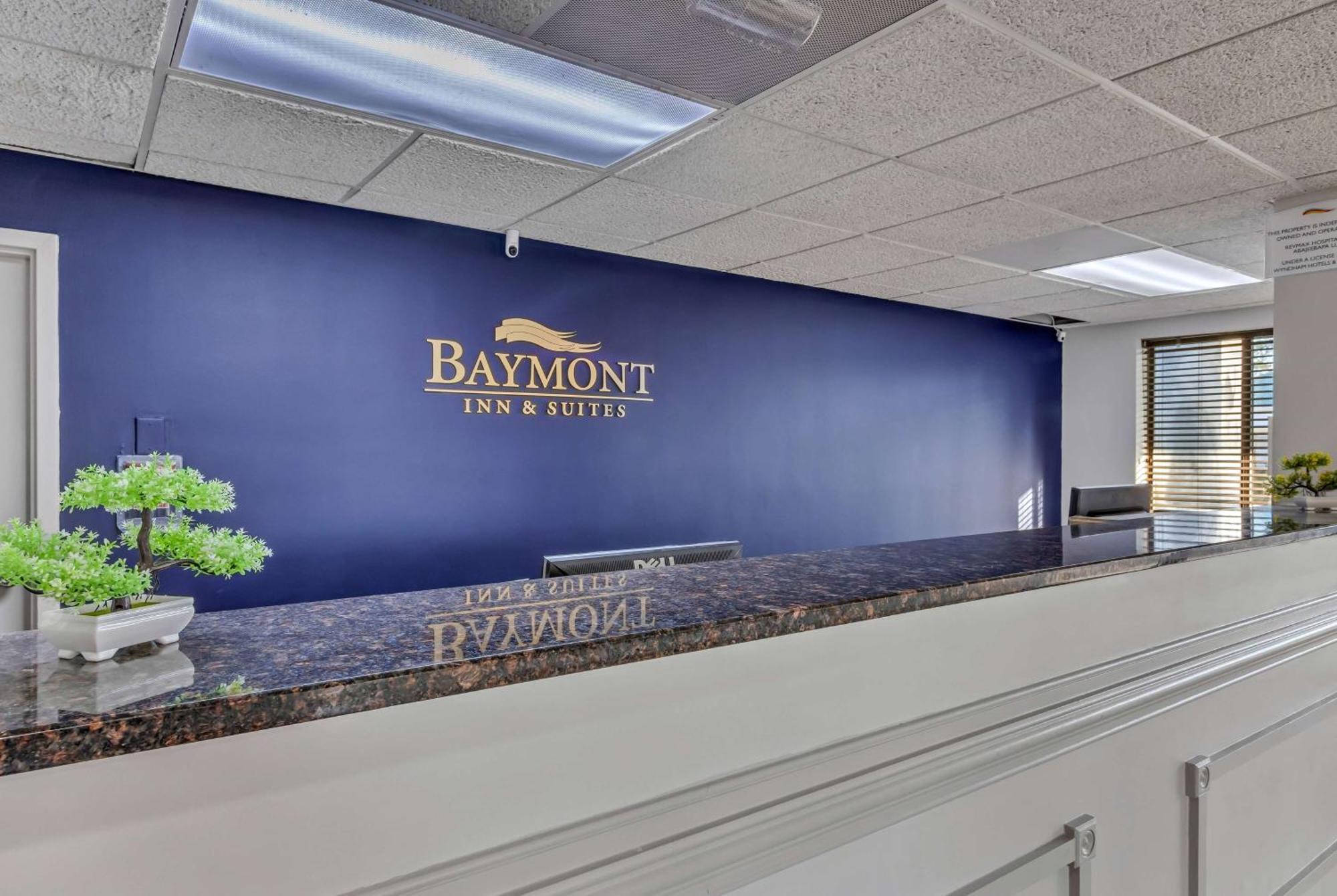 Hotel Baymont By Wyndham North Myrtle North Myrtle Beach