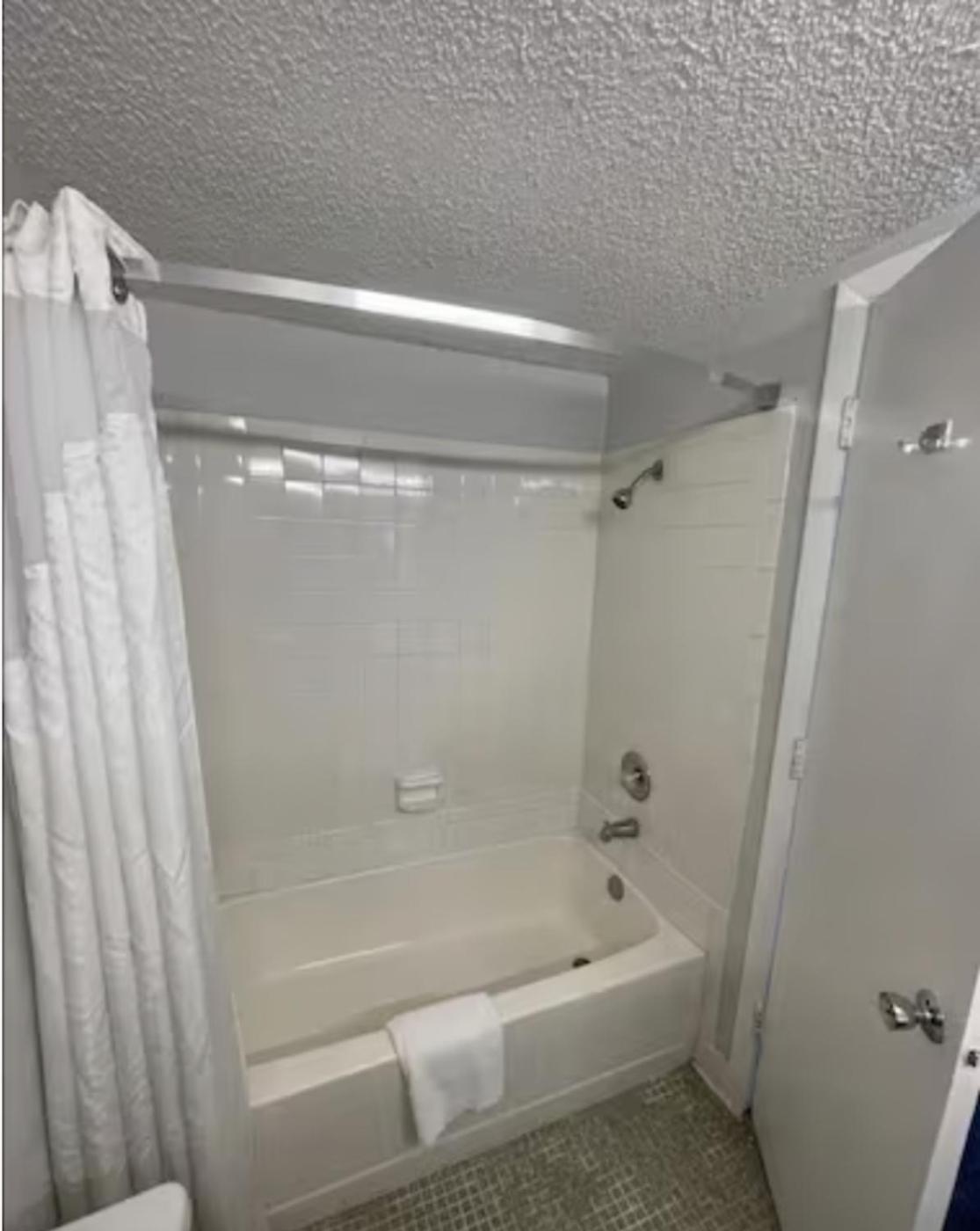 Motel Oasis