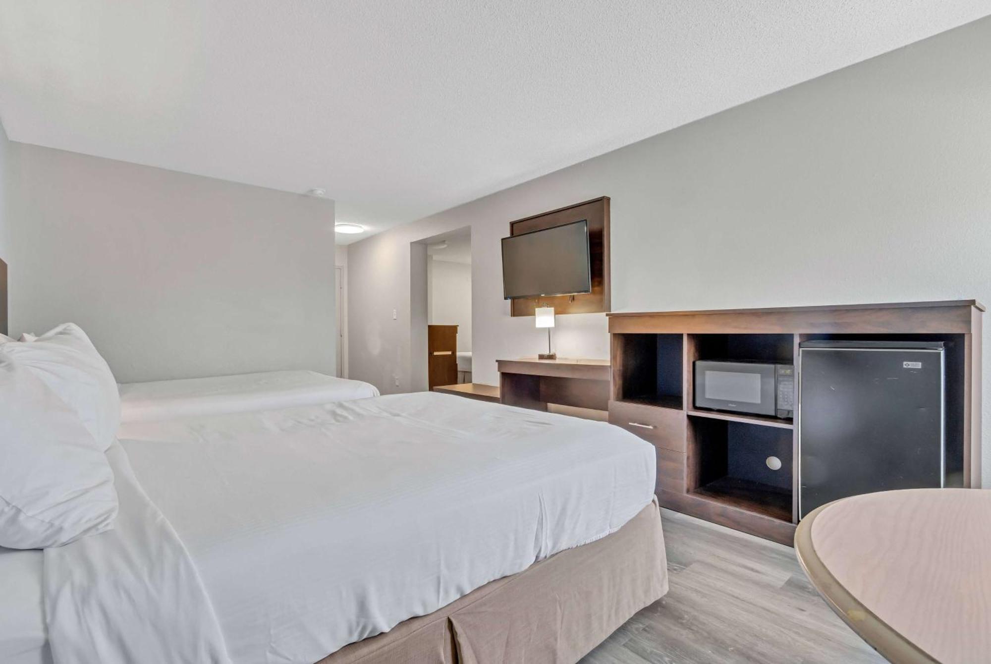 Baymont By Wyndham North Myrtle North Myrtle Beach