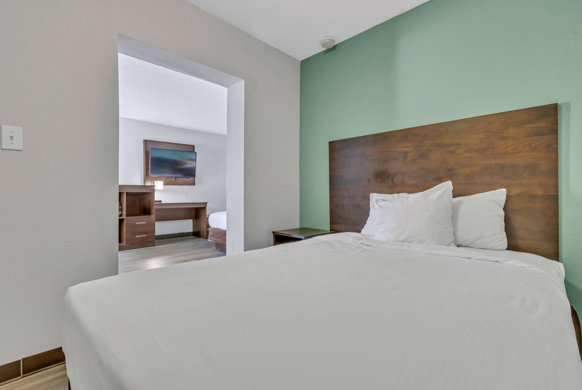 Baymont By Wyndham North Myrtle 2*