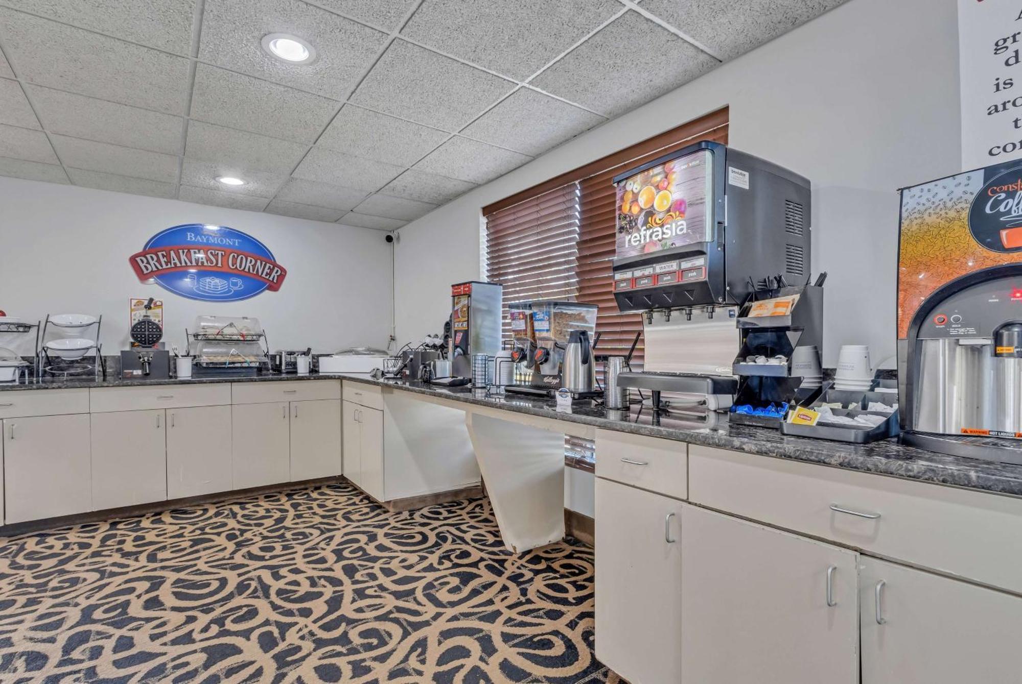 Baymont By Wyndham North Myrtle