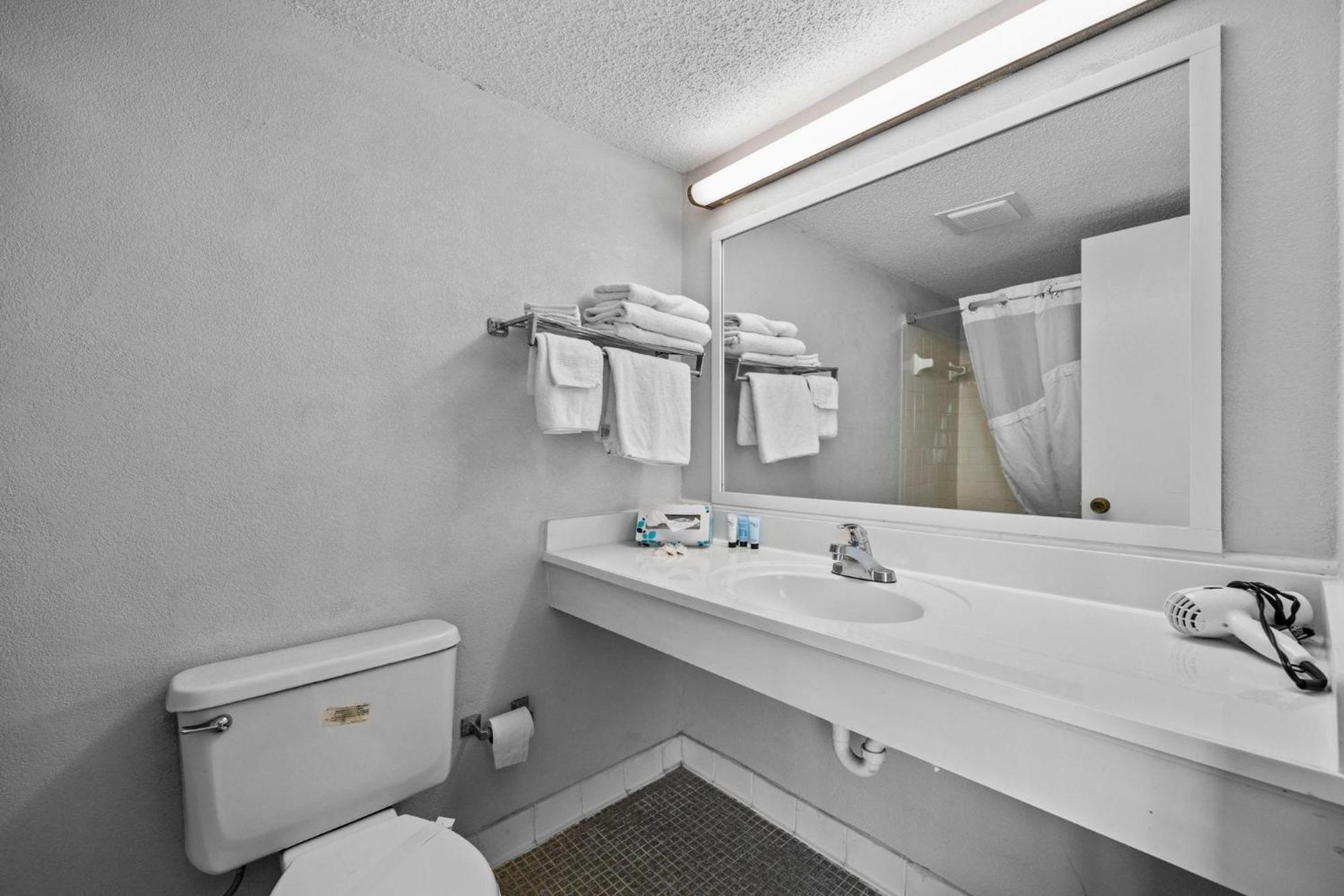Motel Oasis