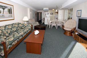 Oceans By Elliott Hotel 3*