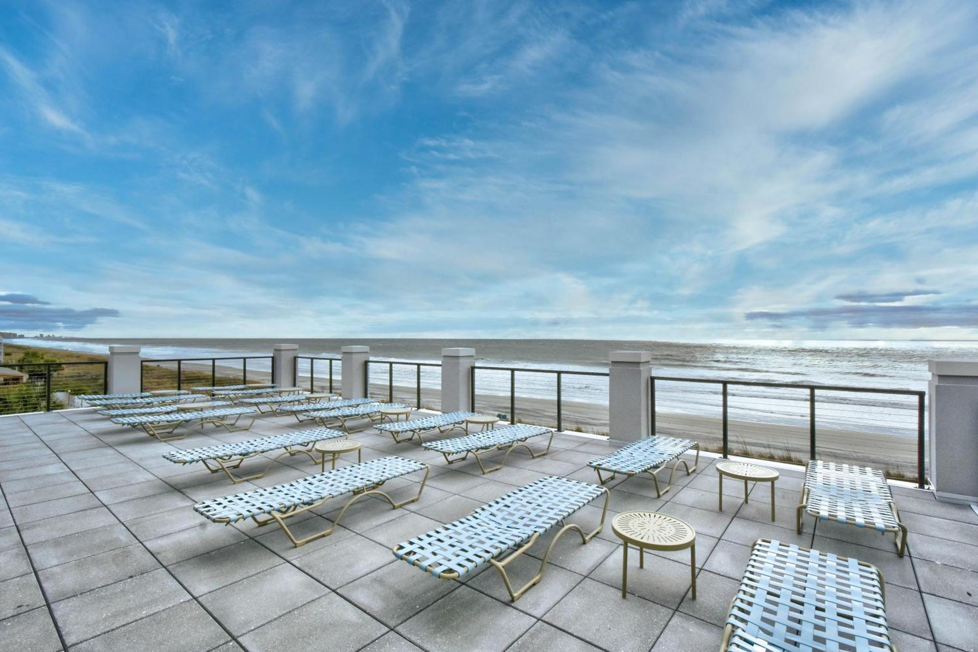 Apartment Serene Getaway At Arbor Trace In Barefoot Resort, North Myrtle North Myrtle Beach