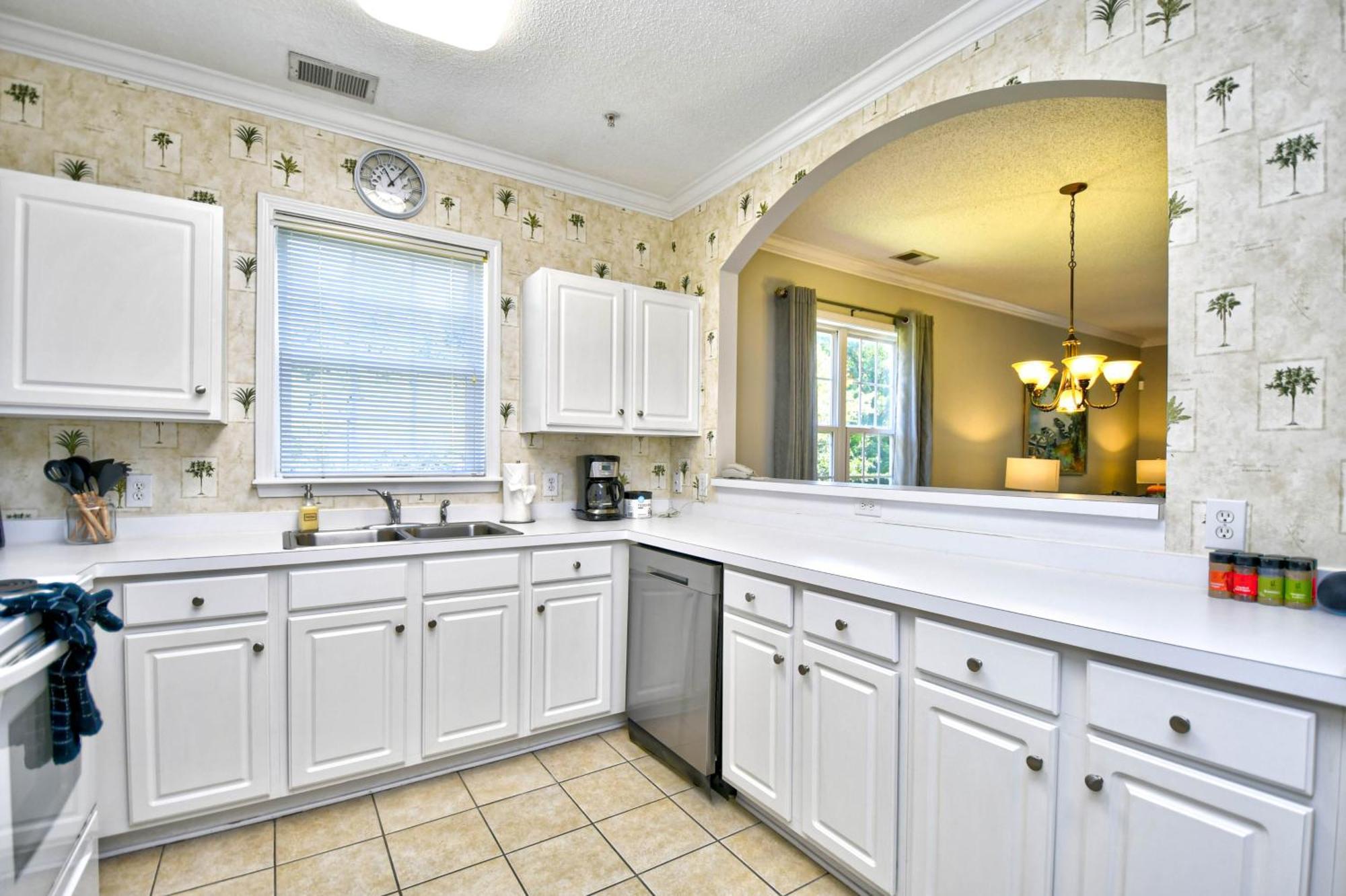 Serene Getaway At Arbor Trace In Barefoot Resort, North Myrtle Apartment North Myrtle Beach