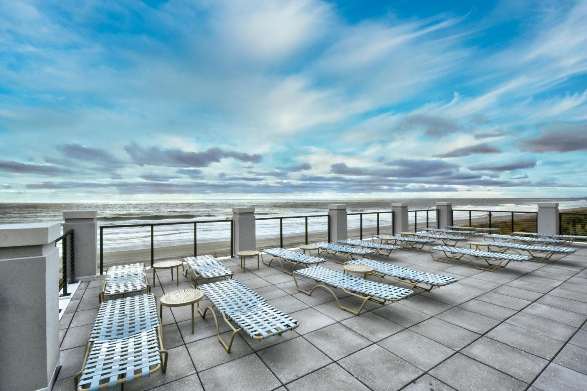 Serene Getaway At Arbor Trace In Barefoot Resort, North Myrtle