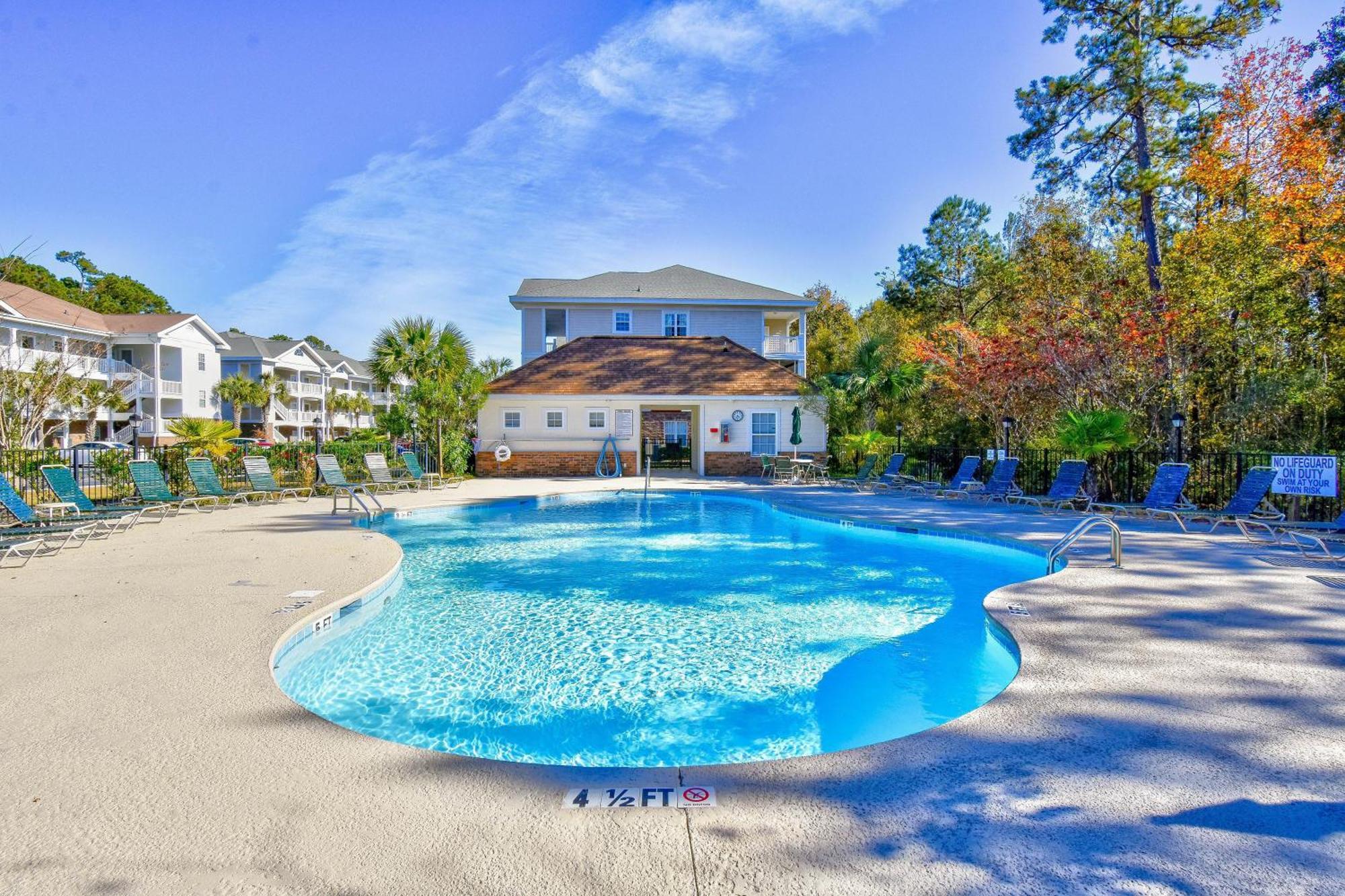 Serene Getaway At Arbor Trace In Barefoot Resort, North Myrtle Apartment North Myrtle Beach