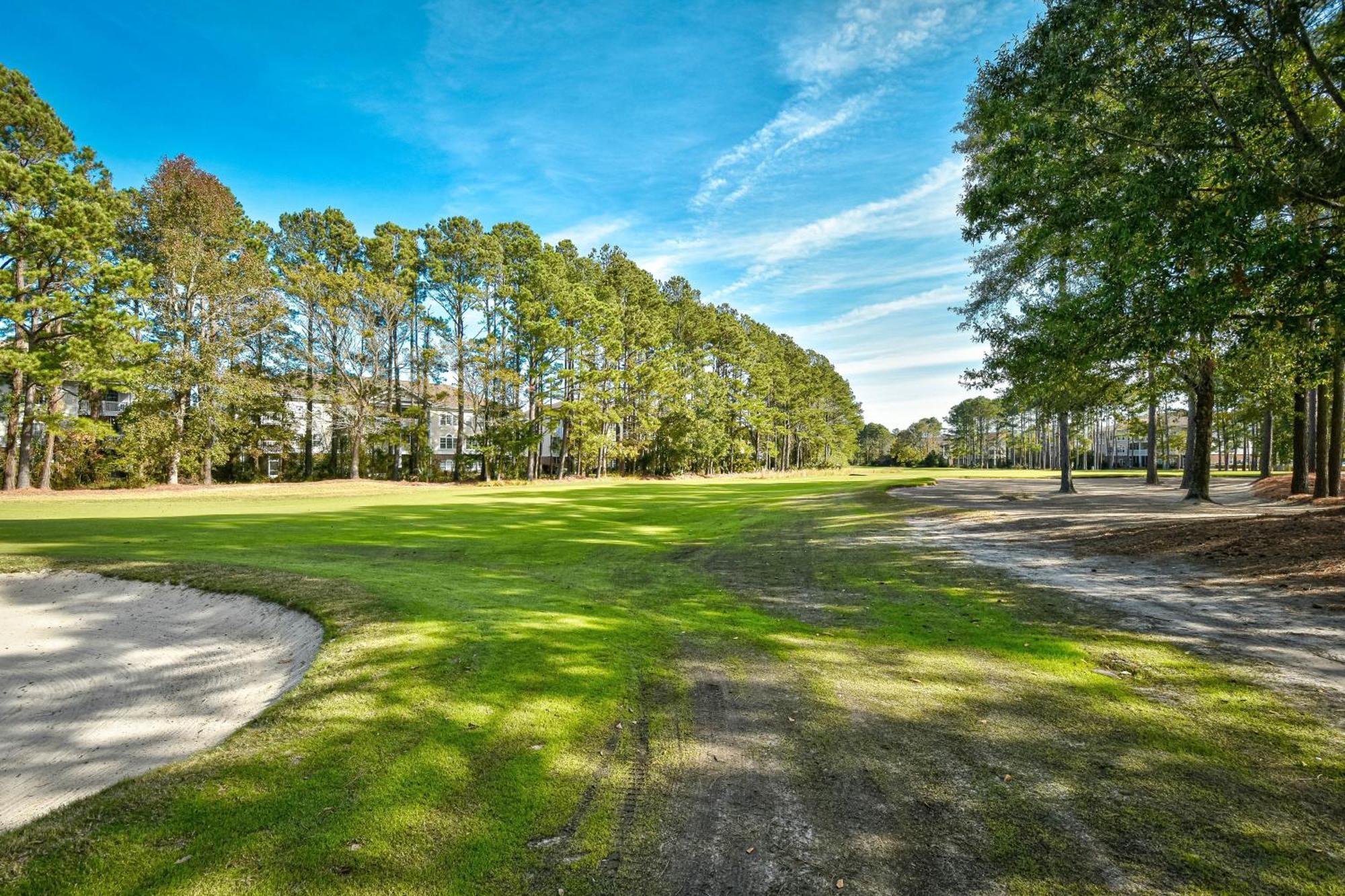 Apartment Serene Getaway At Arbor Trace In Barefoot Resort, North Myrtle North Myrtle Beach