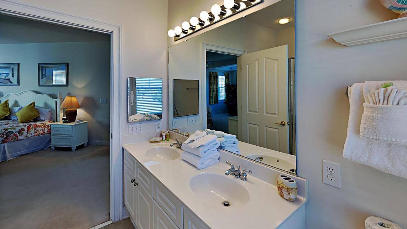 The Havens And Amenities At Barefoot Resort!