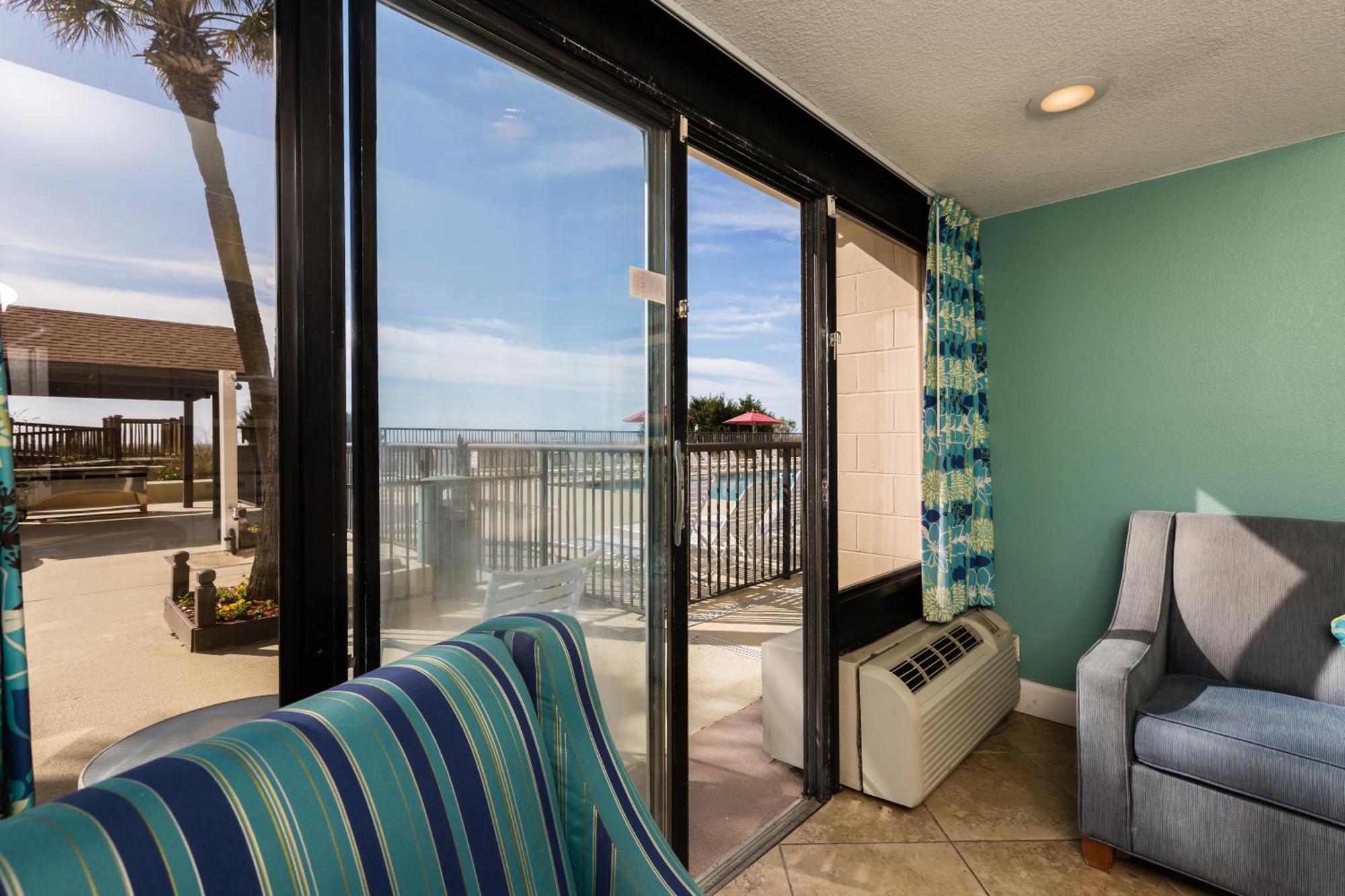 Hotel Peppertree By The Sea 3*