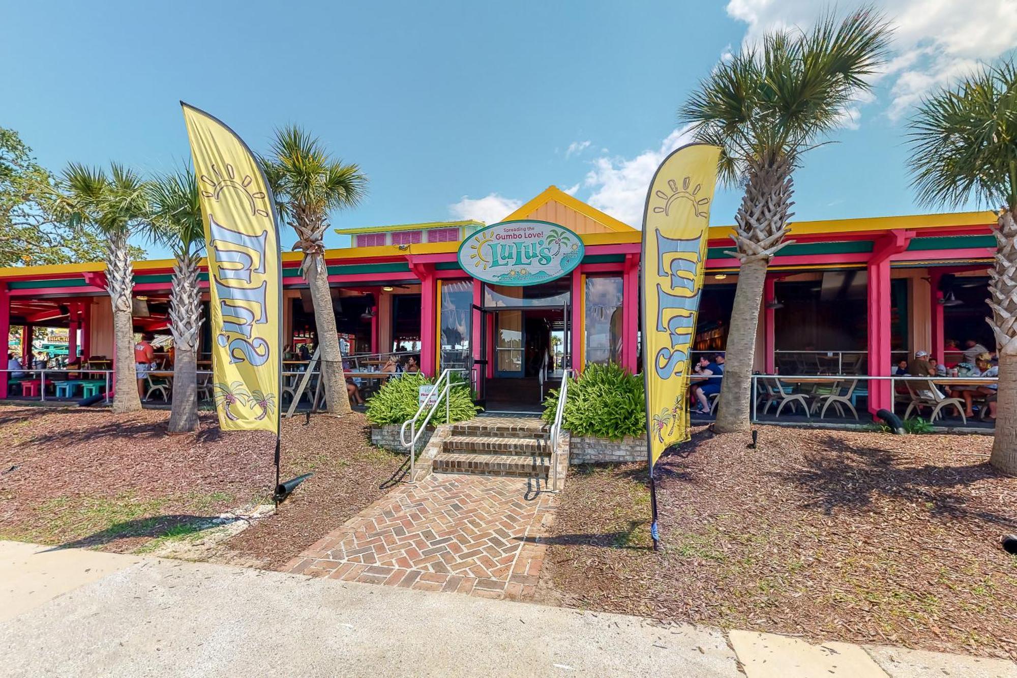 Yellow Daisy & Escape * North Myrtle Beach