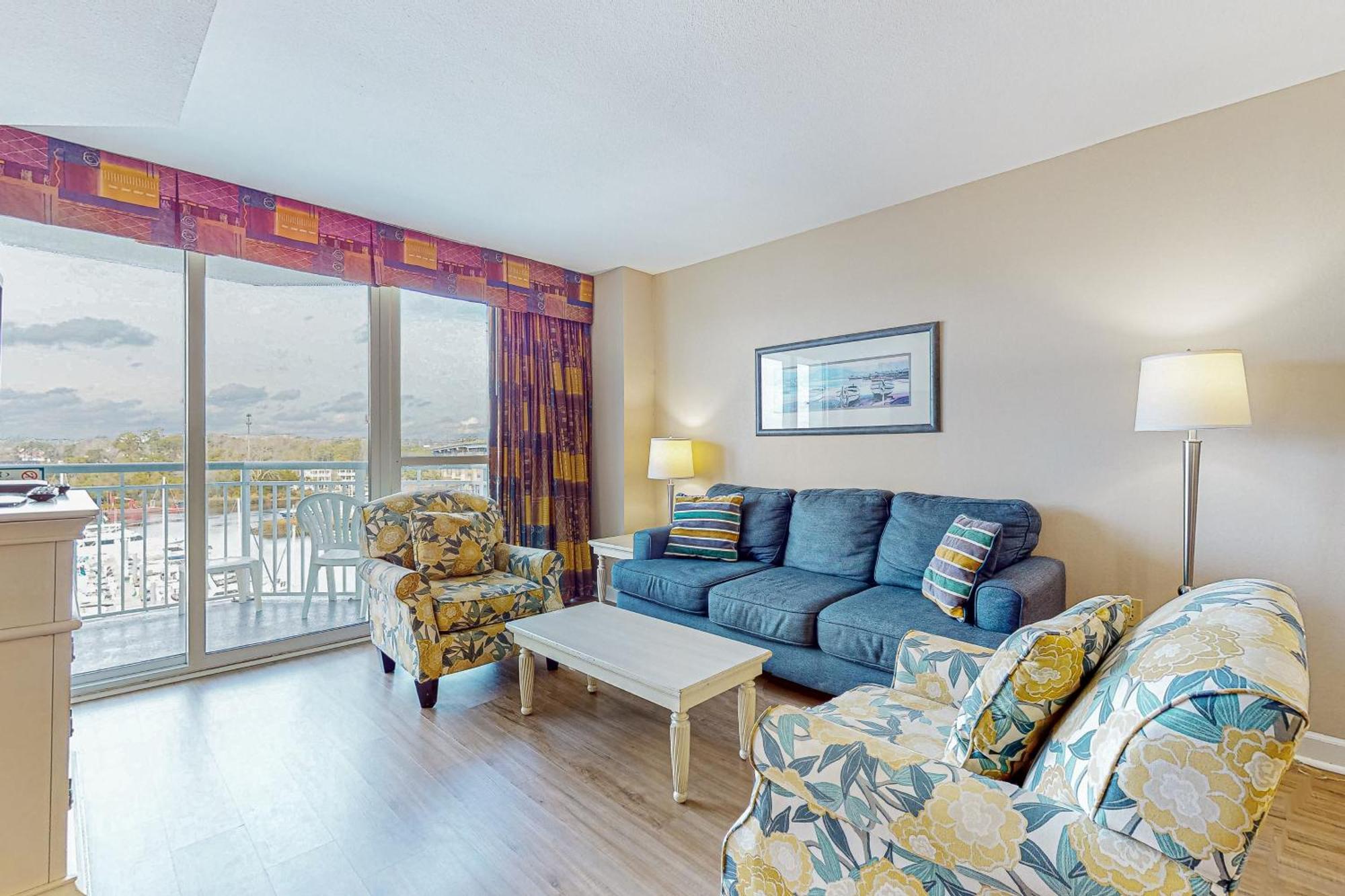 Aparthotel Harbourgate Marina Club 3*