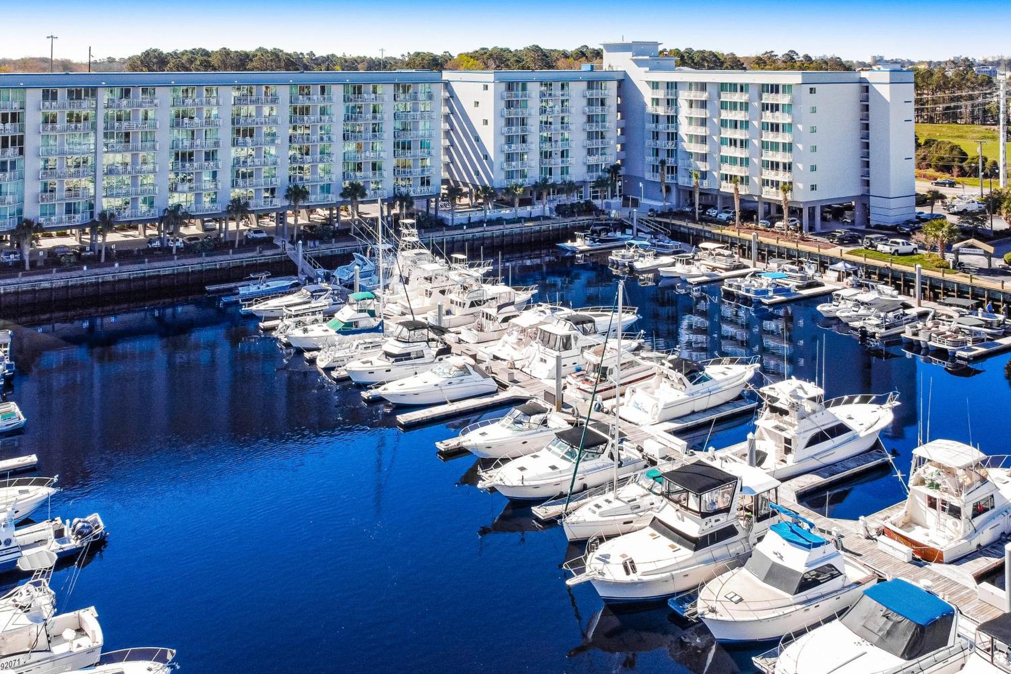 Harbourgate Marina Club Aparthotel 3*