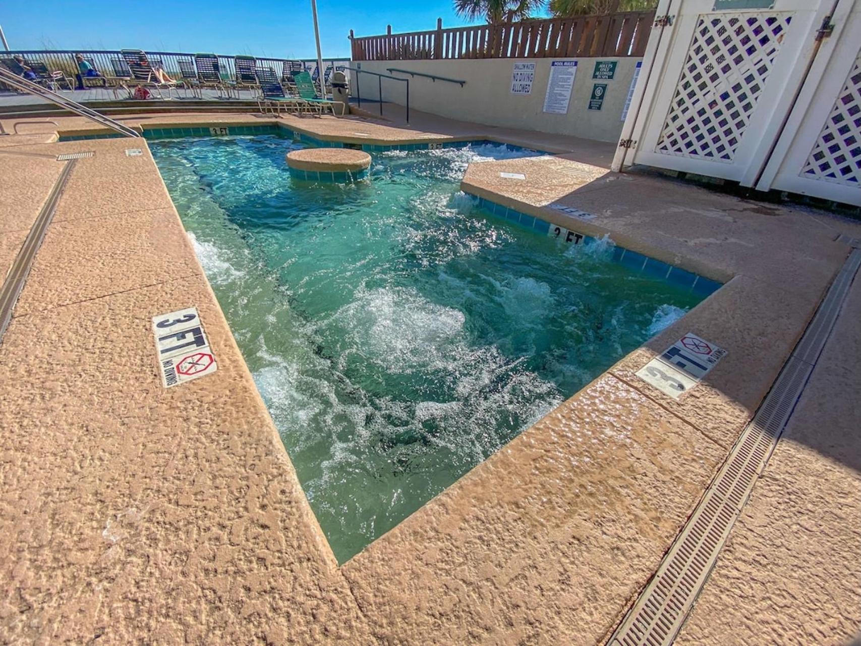 Picture Perfect 4-bedroom Oceanfront 