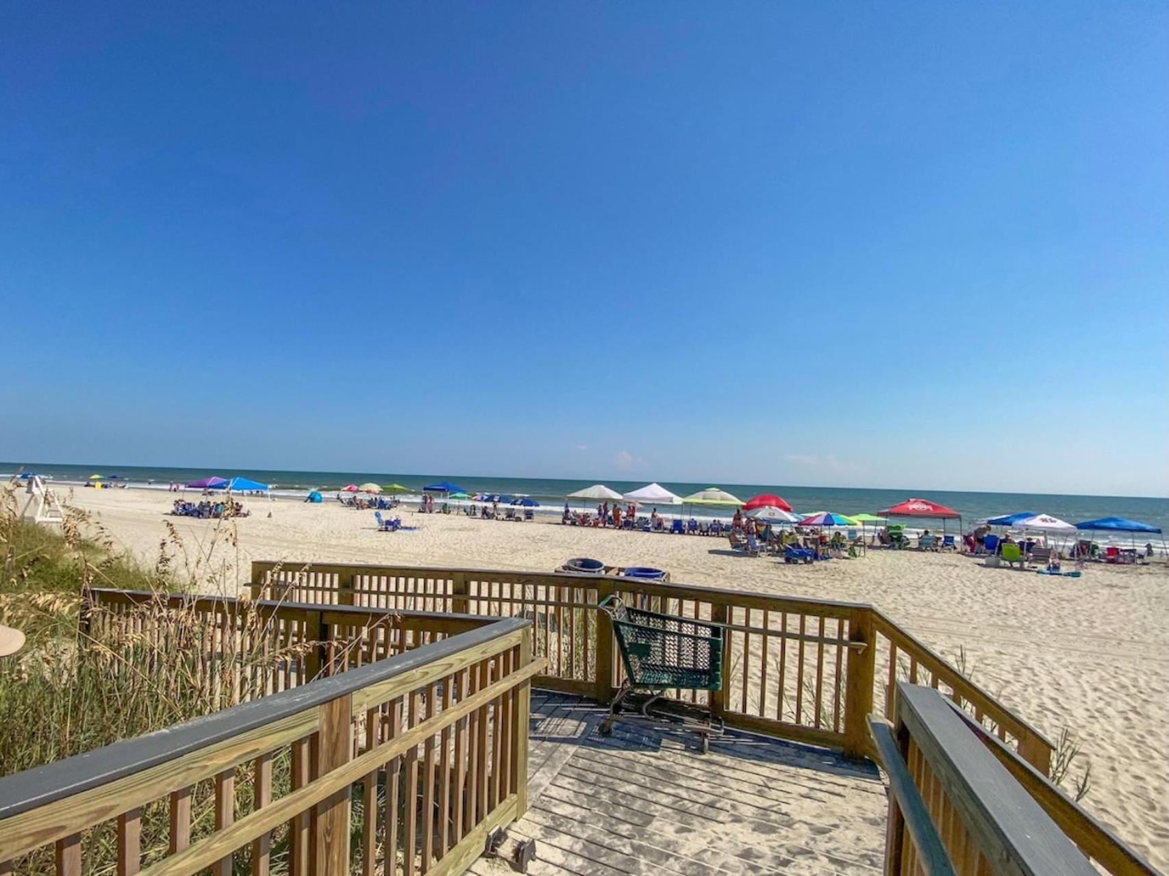 Picture Perfect 4-bedroom Oceanfront 