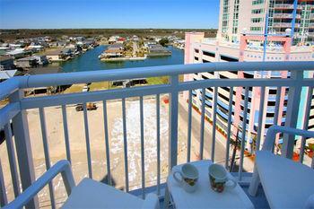 Hotel Units At By Elliott 3*