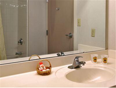 Inn Comfort N Myrtle Barefoot Landing North Myrtle Beach
