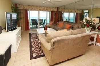 Hotel Units At Bluewater Keyes By Elliott