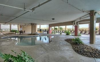 Hotel Units At Atlantic Breeze By Elliott