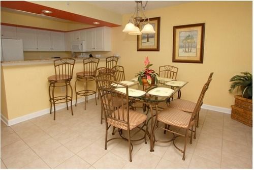 Hotel Units At Crescent Keyes By Elliott North Myrtle Beach
