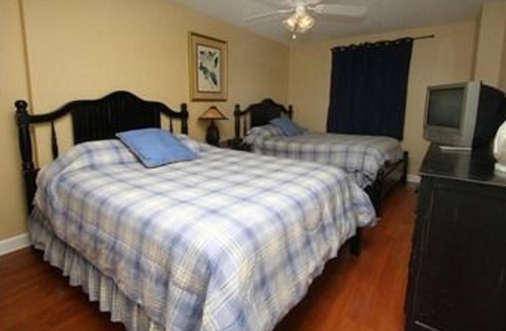 Hotel Units At Bluewater Keyes By Elliott 3*