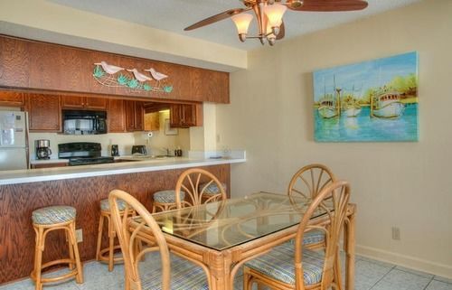 Hotel Units At Sea Marsh I By Elliott