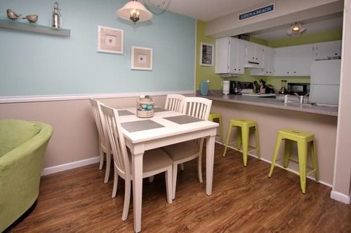 Units At Windcrest Villas By Elliott Beach Rentals Hotel North Myrtle Beach