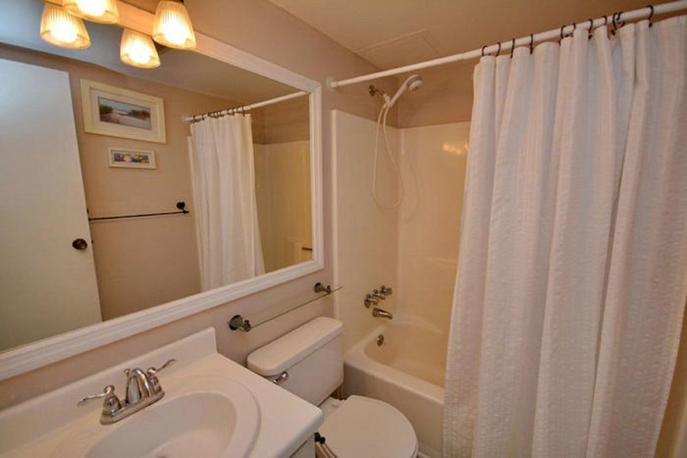 Units At Windcrest Villas By Elliott Beach Rentals Hotel