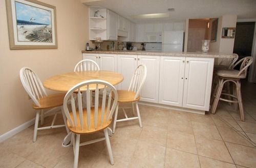 Hotel Units At Waterpointe I By Elliott Beach Rentals North Myrtle Beach