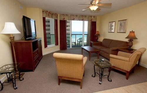 Hotel Units At Malibu Pointe By Elliott 3*