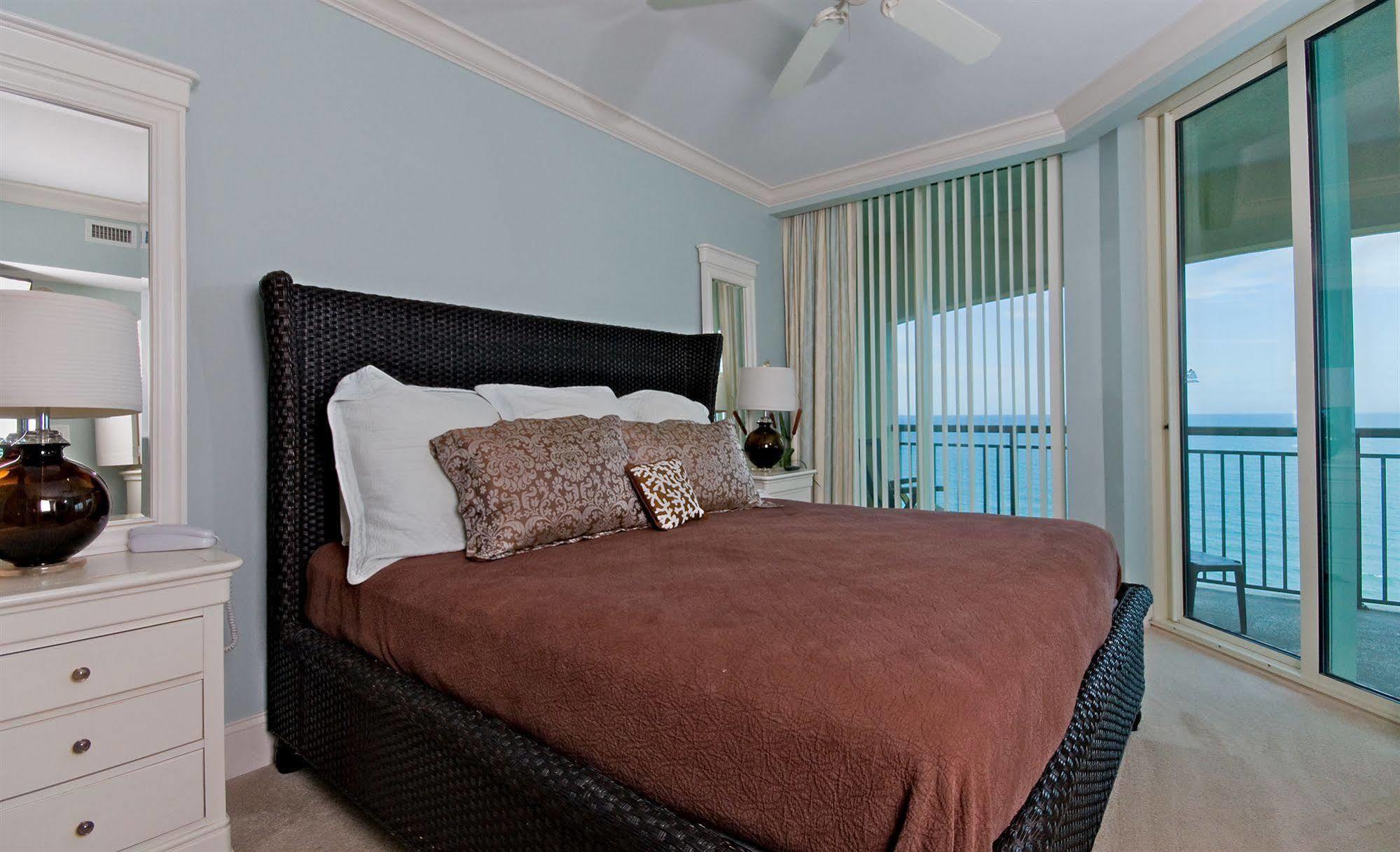 Mar Vista Grande Aparthotel