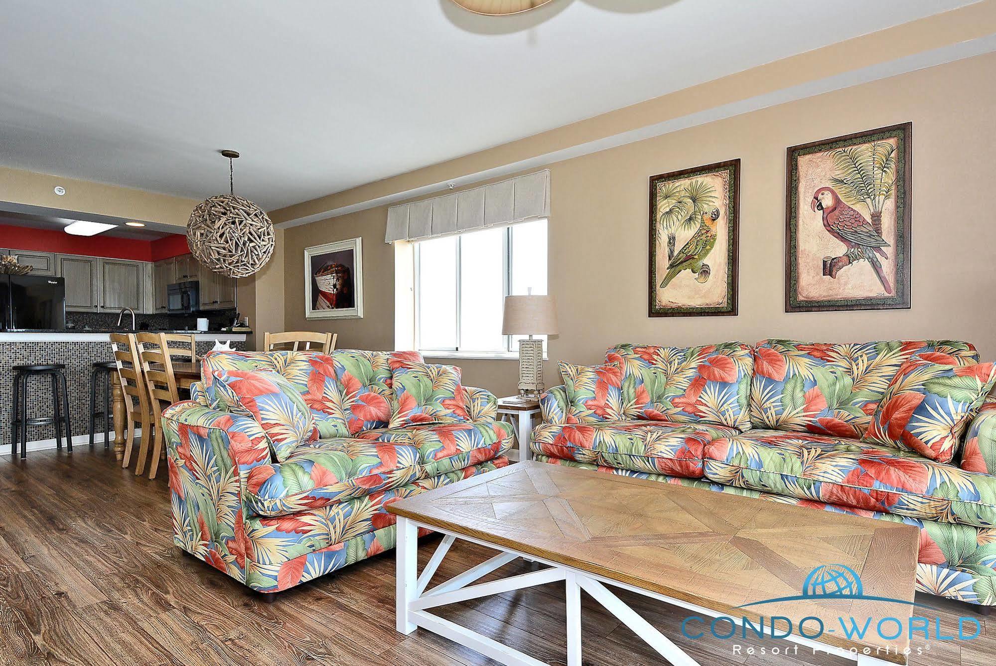 Ashworth By Condo-world 3*