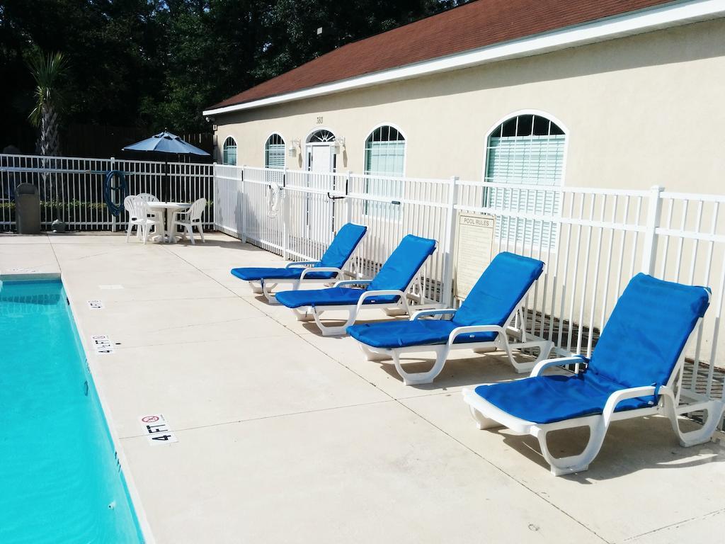 Comfort N Myrtle Barefoot Landing